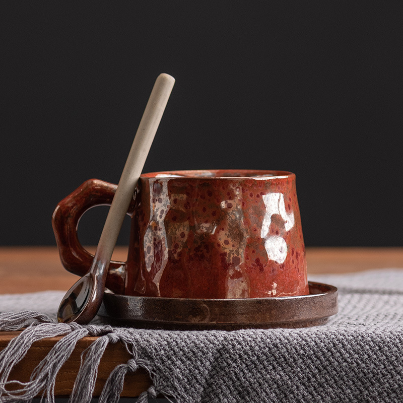 Japanese Pottery - Grobes Keramik-Ofenwechsel- und Untertassen-Set, handgefertigte japanische